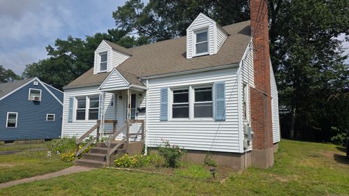 45 Morse Rd, Manchester, CT, 06040-2706 | Card Image