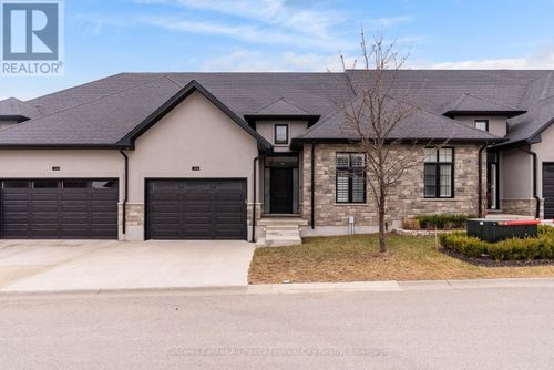 unit-6-9861 Glendon Dr, Komoka, ON, N0L1R0 | Card Image