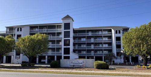 204-305 Hillside Dr N, North Myrtle Beach, SC, 29582-2900 | Card Image