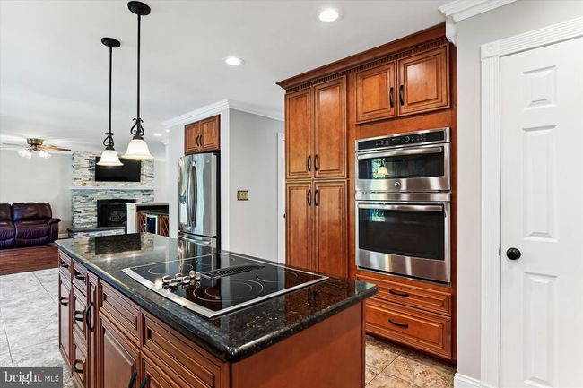 304 Highview Rd, House other with 4 bedrooms, 4 bathrooms and null parking in TRACYS LANDING MD | Image 15