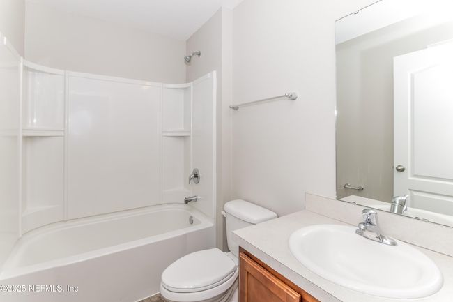 11289 Christi Oaks Dr, House other with 4 bedrooms, 2 bathrooms and null parking in JACKSONVILLE FL | Image 9