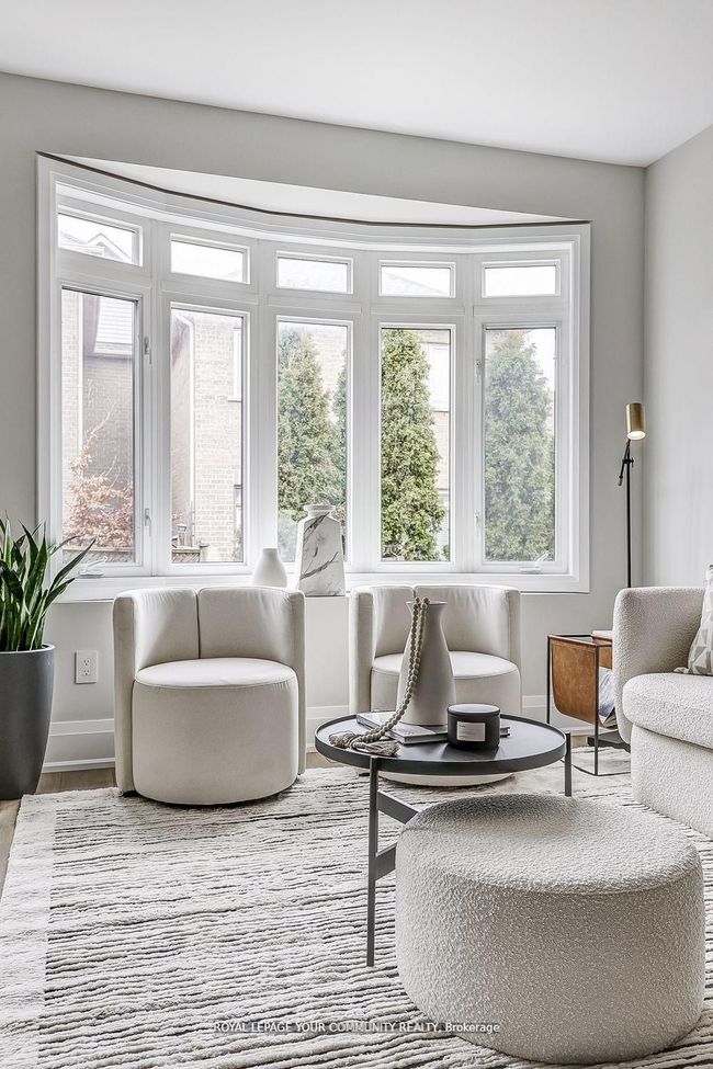 43 Gauguin Ave, House attached with 3 bedrooms, 4 bathrooms and 1 parking in Vaughan ON | Image 8