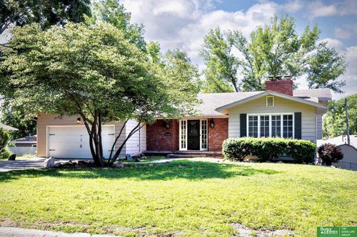 10261 Miami St, Omaha, NE, 68134-5250 | Card Image