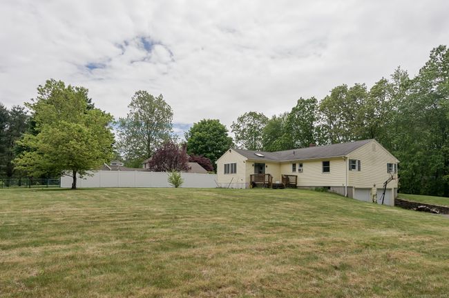 104 East St, House other with 3 bedrooms, 1 bathrooms and 6 parking in Hebron CT | Image 19