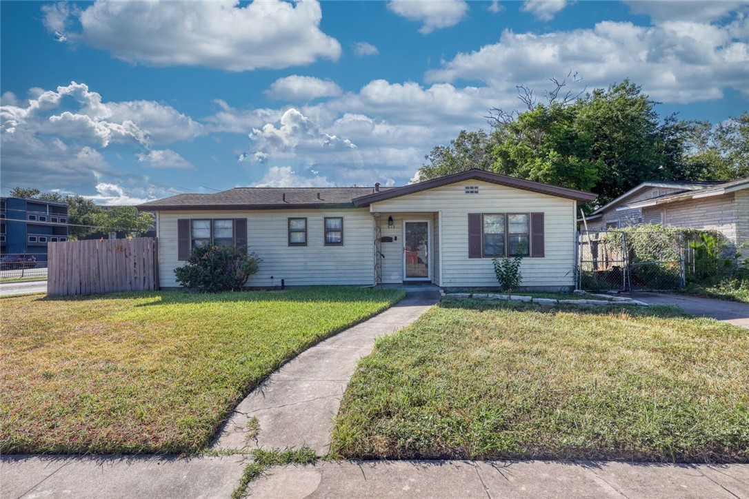 Rosedale Dr, Corpus Christi, TX 78411