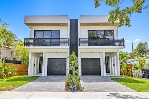 b-23 Se 12th Ave, Fort Lauderdale, FL, 33301-2005 | Card Image