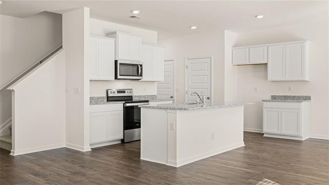 204 Kennelsman Dr, House other with 4 bedrooms, 3 bathrooms and null parking in Griffin GA | Image 9