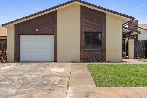 2038 Kings Xing Sw, Winter Haven, FL, 33880-2763 | Card Image