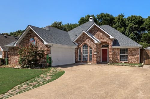 125 Bent Creek Dr, Garland, TX, 75040-1153 | Card Image
