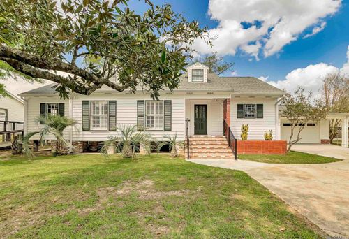 222 E Sanders St, Gonzales, LA, 70737 | Card Image