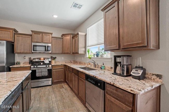 kitchen | Image 10