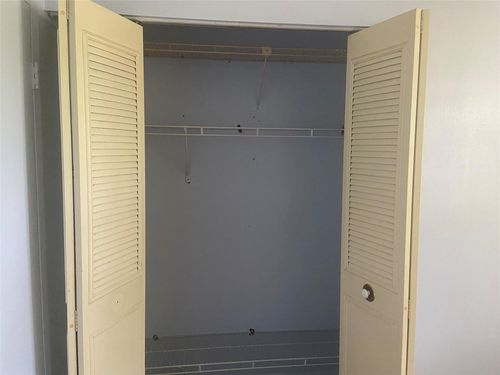 apt-103-2900 Nw 48th Ter, Lauderdale Lakes, FL, 33313-1618 | Card Image