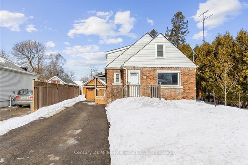 281 Peel St, Acton, ON, L7J1M7 | Card Image