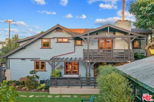 706 Navy St, Santa Monica, CA, 90405-5637 | Card Image