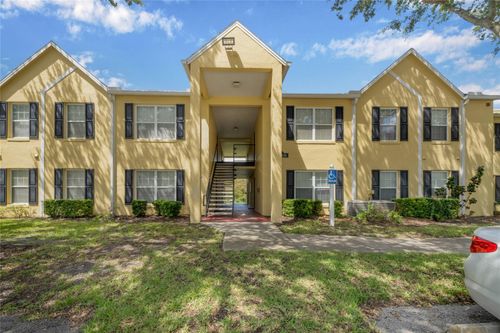 2041a-2041 Dixie Belle Dr, ORLANDO, FL, 32812-5381 | Card Image