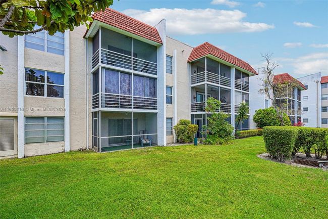 APT-203P - 3774 Inverrary Blvd, Condo with 2 bedrooms, 2 bathrooms and null parking in Lauderhill FL | Image 28