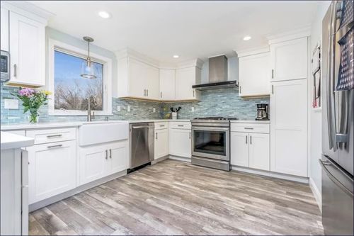 26 Jamestown Blvd, Narragansett, RI, 02882-5029 | Card Image