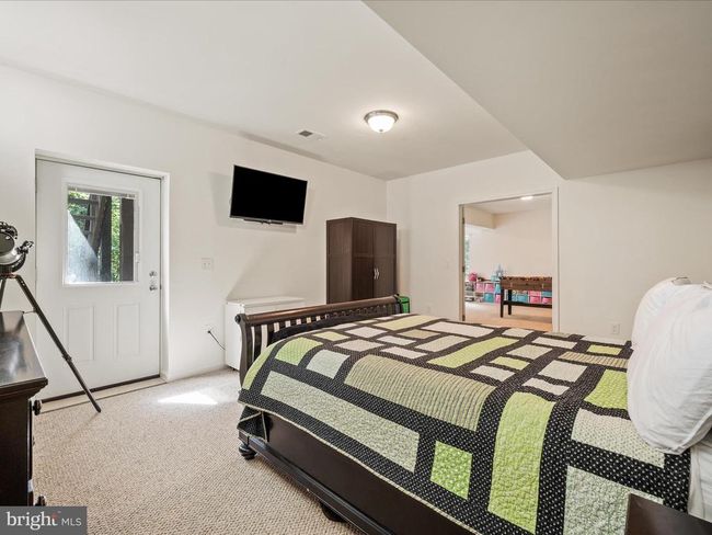 48 Patapsco Cir, House other with 5 bedrooms, 4 bathrooms and null parking in FALLING WATERS WV | Image 31