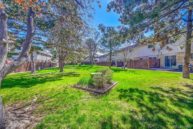 4816 E Hinsdale Pl, Condo with 2 bedrooms, 2 bathrooms and 2 parking in Centennial CO | Image 25