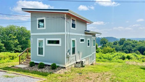 100 F St, Lynchburg, VA, 24504-1112 | Card Image