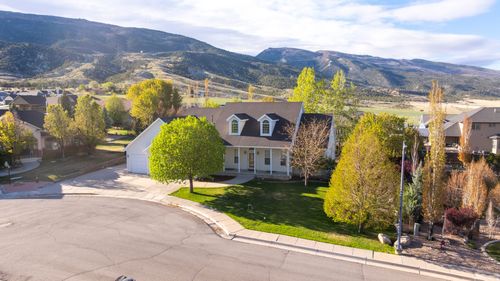 814 E 1020 S, Ephraim, UT, 84627-5605 | Card Image