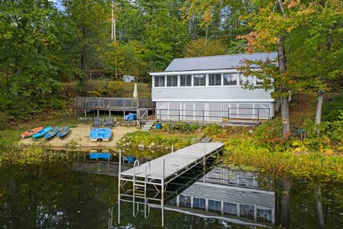 76 Hot Hole Pond Rd, Concord, NH, 03301-8602 | Card Image