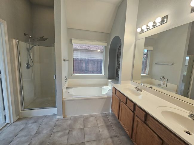 Master bath | Image 7