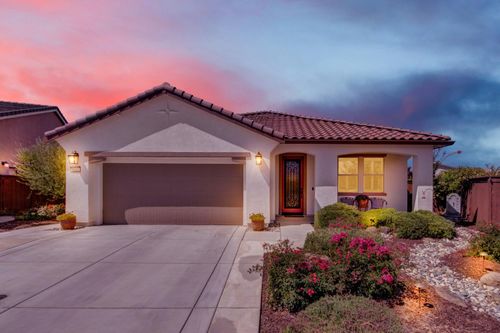 9212 Summer Holly Way, Sacramento, CA, 95829-8715 | Card Image
