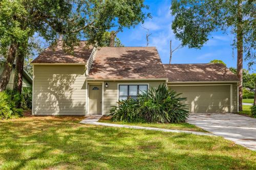 2004 Wood Hollow Pl, SARASOTA, FL, 34235-9143 | Card Image