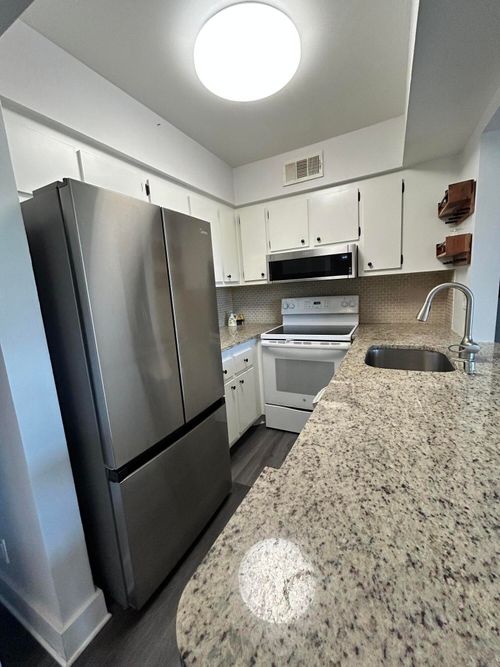 7154 Golf Colony Ct, Greenacres, FL, 33467-8828 | Card Image