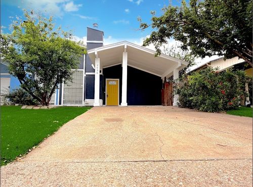 2636 Nina Cir, Grand Prairie, TX, 75052-5373 | Card Image