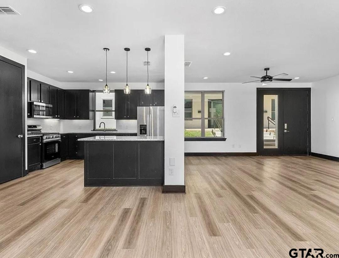 Residential Lease in Tyler 4