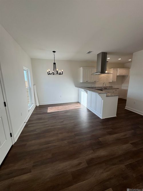 d-30024 King St, Walker, LA, 70785-7340 | Card Image