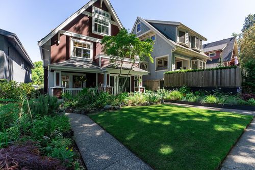 1865 E 7th Ave, Vancouver, BC, V5N1S1 | Card Image