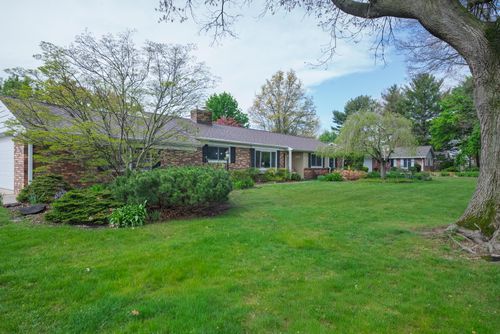 2676 Lake Bluff Ter, Saint Joseph, MI, 49085-9204 | Card Image