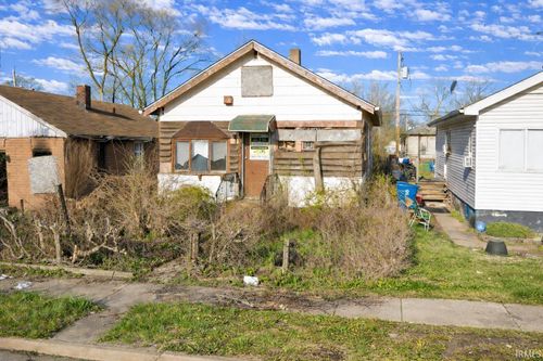 2262 Pennsylvania St, Gary, IN, 46407-3130 | Card Image