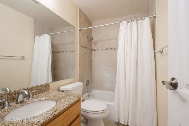 APT-1107 - 7141 N Kedzie Ave, Condo with 1 bedrooms, 1 bathrooms and 1 parking in CHICAGO IL | Image 11