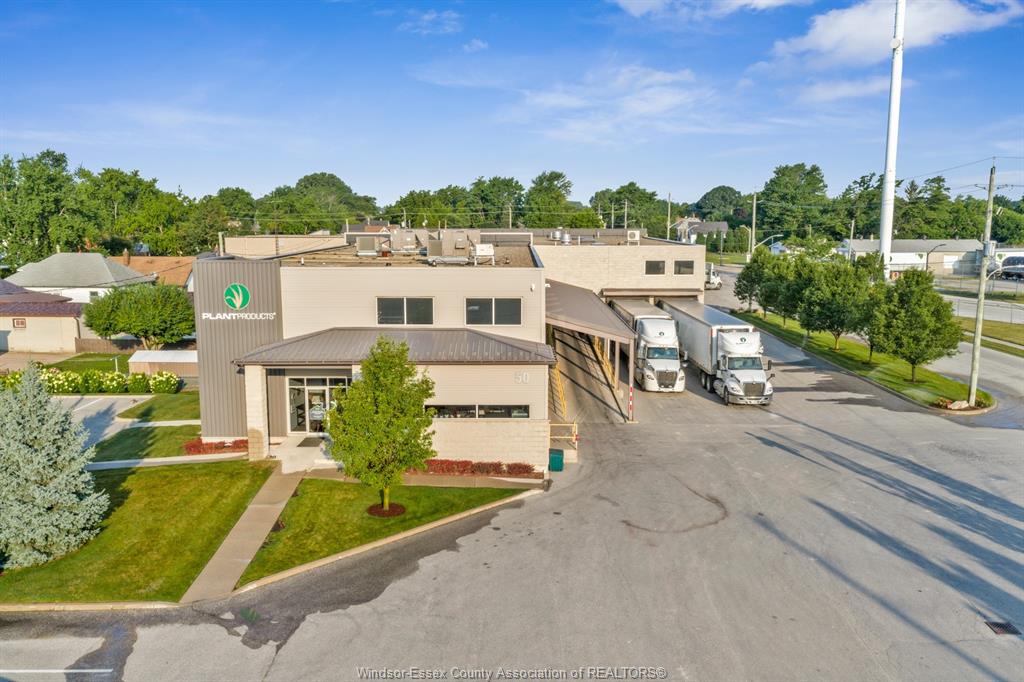 Commercial Sale in Leamington 3