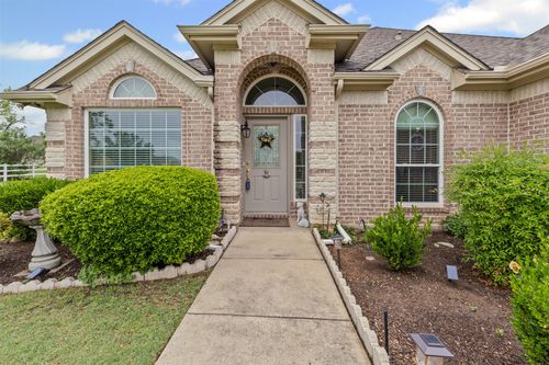 2009 Running Brook Dr, Joshua, TX, 76058-5755 | Card Image