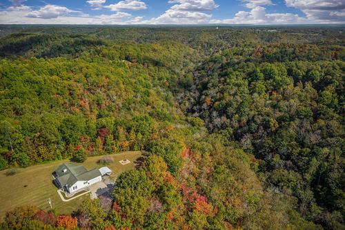 8205 Holmes Creek Rd, Smithville, TN, 37166-7250 | Card Image