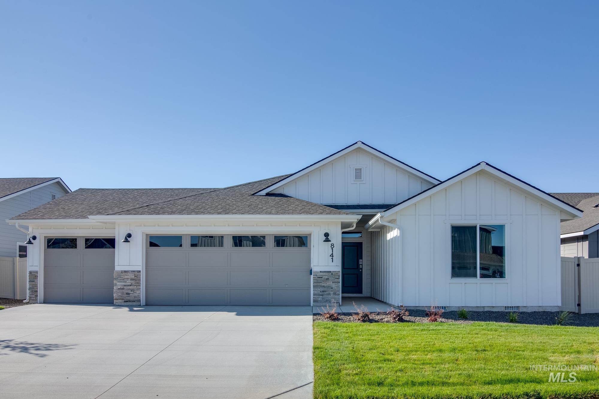Sunray Dr, Nampa, ID 83687