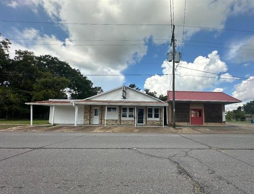 207 S Main St, Jennings, LA, 70546-5747 | Card Image