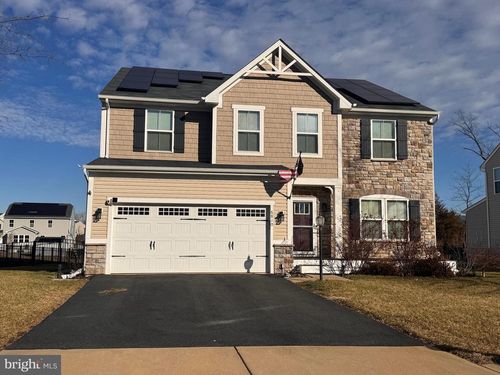 6810 Lake Anne Ct, WARRENTON, VA, 20187-2445 | Card Image