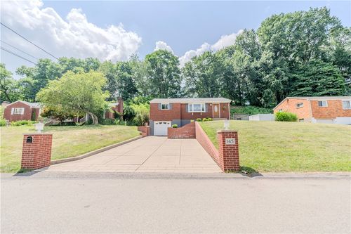 145 Peters Dr, Glenshaw, PA, 15116-1223 | Card Image