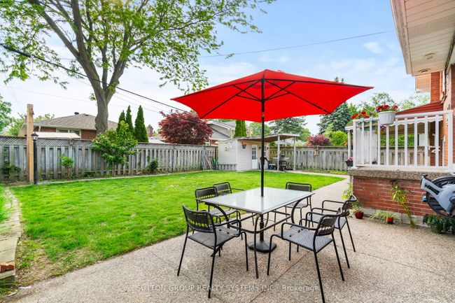 732 Royal York Rd, House other with 7 bedrooms, 4 bathrooms and 4 parking in Etobicoke ON | Image 45