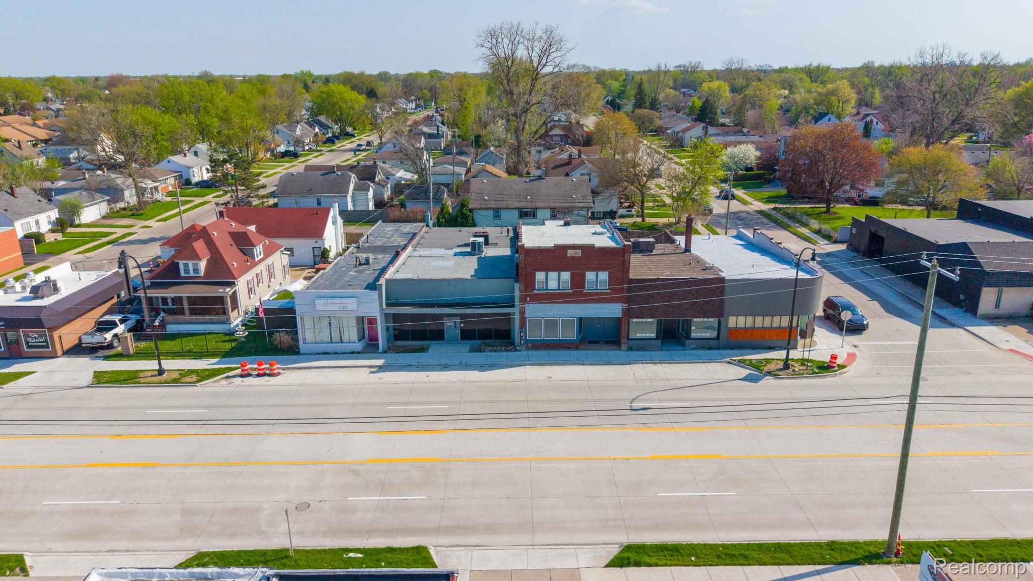 Commercial Lease in Eastpointe 5
