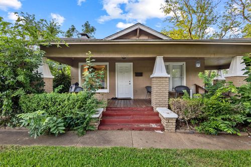 1601 W Bond St, Denison, TX, 75020-1704 | Card Image