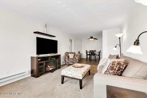 b11-1382 Ocean Ave, Sea Bright, NJ, 07760-2266 | Card Image