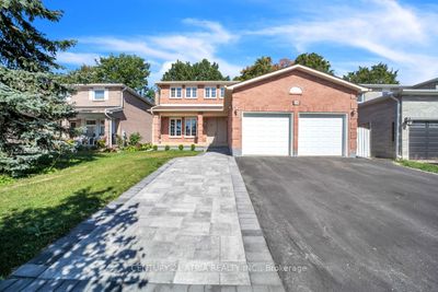 38 Pickett Cres, House other with 4 bedrooms, 4 bathrooms and 4 parking in Richmond Hill ON | Image 1