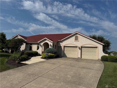 109 Studebaker Ct, Brookville, OH, 45309-1355 | Card Image